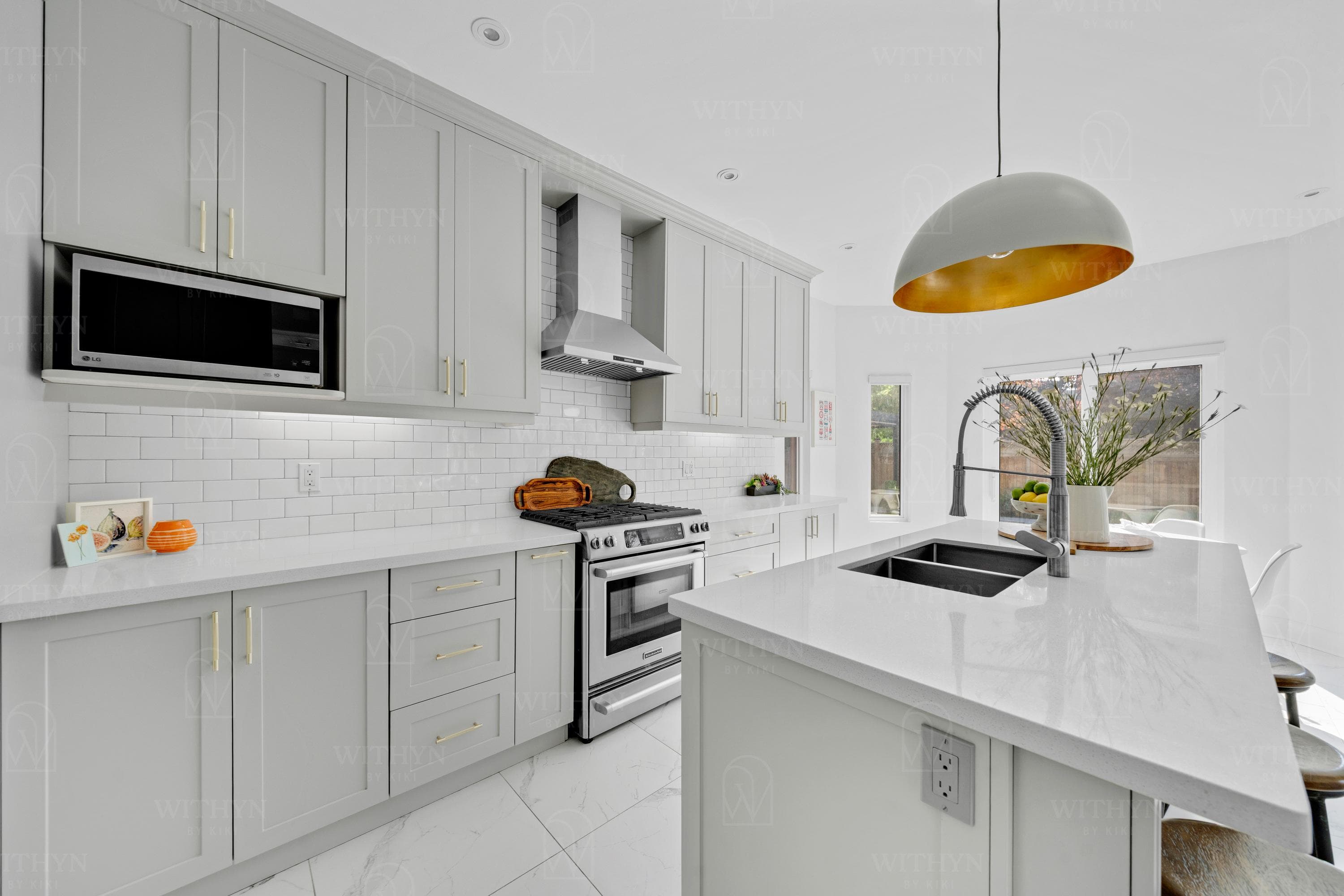 Kitchen 8