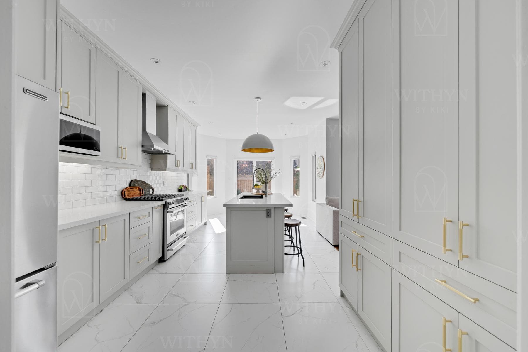 Markham, ON—Residence - kitchen - Interior Design by Kiki Plytas - Withyn Design