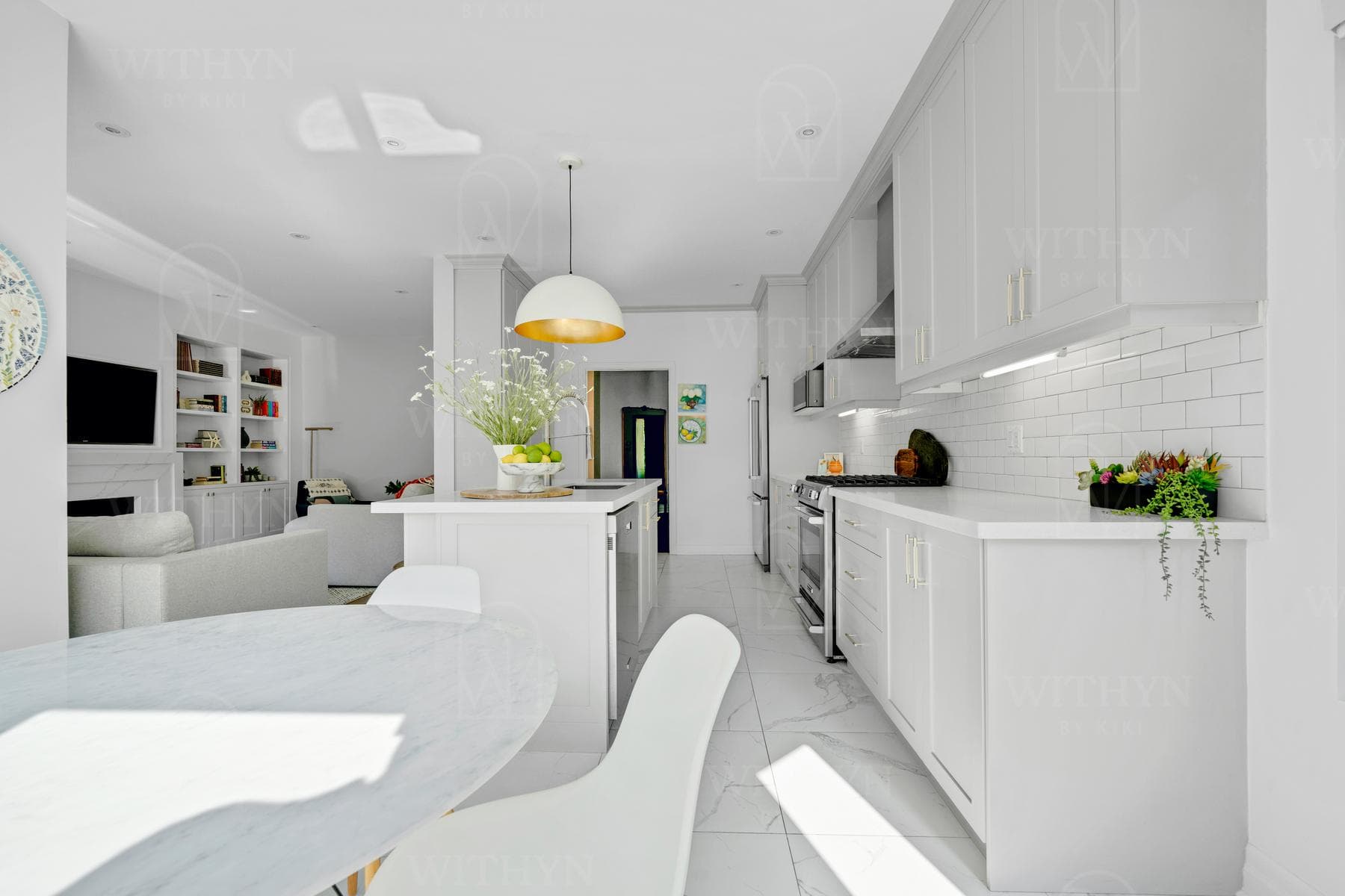 Markham, ON—Residence - kitchen - Interior Design by Kiki Plytas - Withyn Design